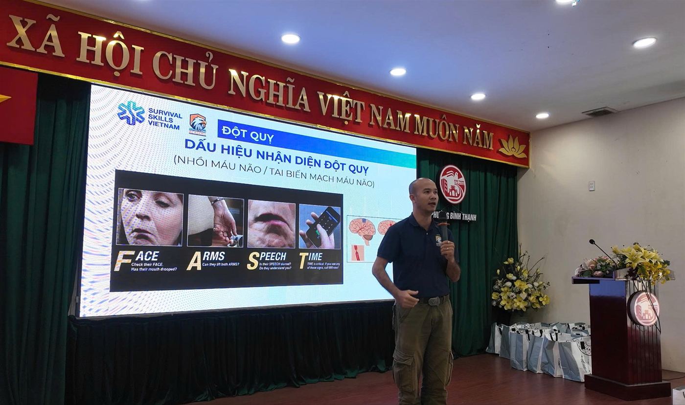 Huấn luyện viên chia sẻ dấu hiệu nhận diện đột quỵ